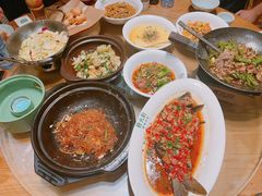 -费大厨辣椒炒肉(万家丽一店)