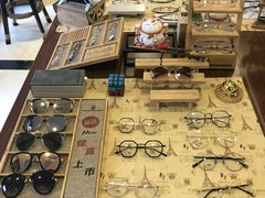 -肆兮眼镜·蔡司·徕卡战略合作店(大坪店)