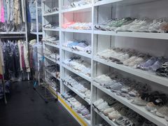 -翰皇直营洗衣洗鞋(望京鹿港店)