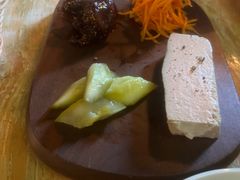 -羽深肉铺 Steak & Wine