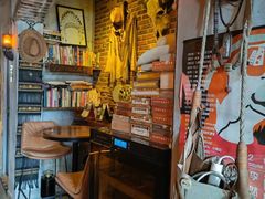 -城墙外BAR