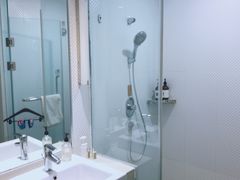 -全季酒店(重庆李子坝牛角沱地铁站店)