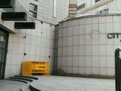 门面（西湖银泰地下层中信银行边上）-星巴克(杭州西湖银泰1F店)