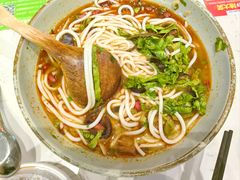 -百春原湖南牛肉粉(百联世纪店)