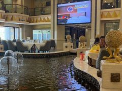 -碧中海汤泉汗蒸酒店