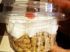 -红宝石·鲜奶小方·海派西点房(丰庄店)