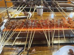 -哈尔滨小酒馆·鲜肉现穿自助烧烤(康新花园店)