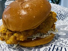 -TRIPS BURGER(大钟寺店)