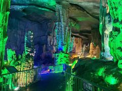 -泰安地下龙宫景区