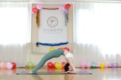 -亚太瑜伽普拉提学院