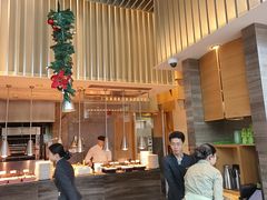 -怡咖啡海鲜自助餐厅(浦东香格里拉店)