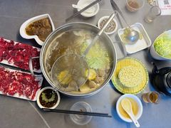 -官塘陈记鱼生·潮汕砂锅粥·牛肉火锅(潮枫路总店)