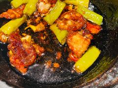 石锅杭椒牛蛙-桂满陇-十里风荷(合生汇店)