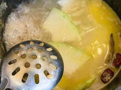 -鲁朗纳麦石锅鸡庄园