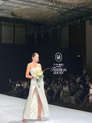 -Renee芮亦婚纱(原丽莎)