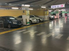 -久光百货-地下停车场