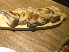 -新梅华·茶点餐厅(欧尚店)