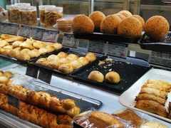 -白玉兰食品(中山公园龙之梦店)