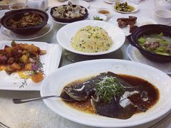 -麒麟山景大酒店岭南汇海鲜酒家(沙井店)