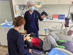 -Dr.Z dental仁康种植矫正中心