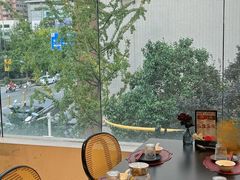 -红东阁东北菜烤肉酒馆(CROSS万象汇店)