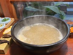 -银米·云南传统过桥米线(双廊黑金冠店)