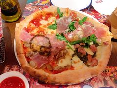 四季披萨-BOTTEGA意库(中骏世界城店)