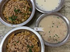 -三姐妹糯米饭·包子·饭面(绣山店)