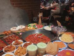 -萍姐火锅·公路夜市(武汉首店)