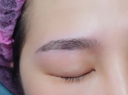 点击看大图 -Yue Show馨选·半永久纹眉纹眼线