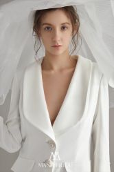 -MANLI BRIDAL婚纱