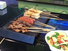-唯爱KTV聚会餐厅(仙林东城汇店)