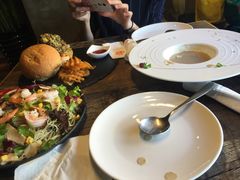 -HIGH FIVE哈福手工汉堡(桂林路店)