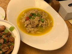 酸汤肥牛-海逸餐厅·象山海鲜