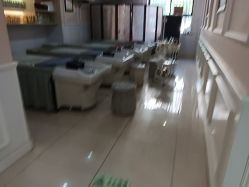 -Bollins波林丝•专研护发中心