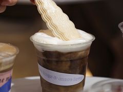 -HUGS coffee(东区店)