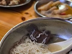 -潘先生牛杂煲·客家小碗菜(兰花路店)