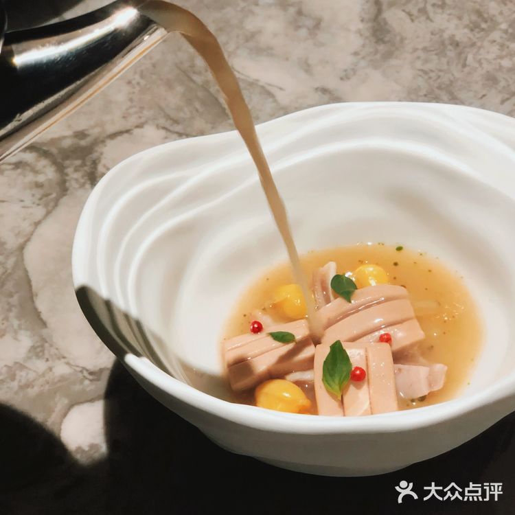 广州|米其林现代潮菜新店驾临广粤天地
