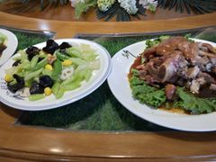 -那家老院子东北菜·饺子·小鸡炖蘑菇(艳华街店)