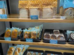 面包甜点陈列柜-罗莎蛋糕(奥山府店)