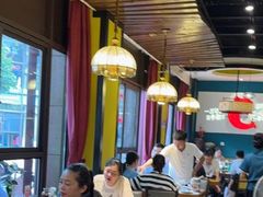 -黄泥岗·地道湖北菜(奥特莱斯店)