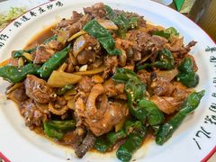 -鲁南仔·滕州炒鸡(经三路店)