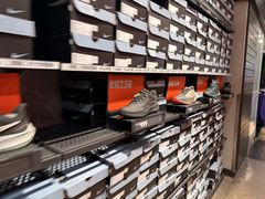 -NIKE上海青浦优选体验店