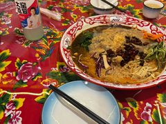 -闯关东东北农家菜(崂山石老人店)
