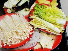 -边江铁锅炖鱼(振八街店)