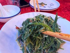 红柳枝凉菜第一道-红柳枝滩羊烧烤·非遗
