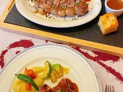-塞纳河法国餐厅(意式风情街店)