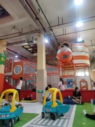 -动力星球家庭亲子游乐中心