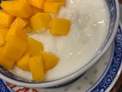 -赵记传承特色牛奶甜品(泉城广场店)