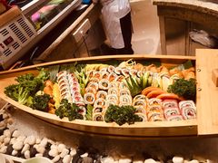 寿司-咖啡苑自助餐厅·中国大饭店